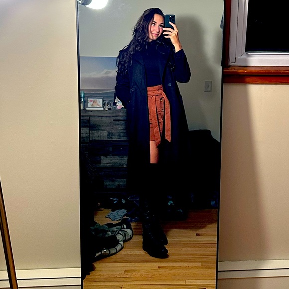 Corduroy High Waisted Skirt with Pockets - Picture 2 of 2